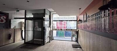 MALSH Realty & Property - Local commercial - Carré de Soie / Grand Clément / Bel Air - Villeurbanne - 2