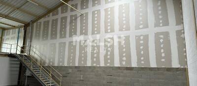 MALSH Realty & Property - Local d'activités - Nord Isère ( Ile d'Abeau / St Quentin Falavier ) - Bourgoin-Jallieu - 3