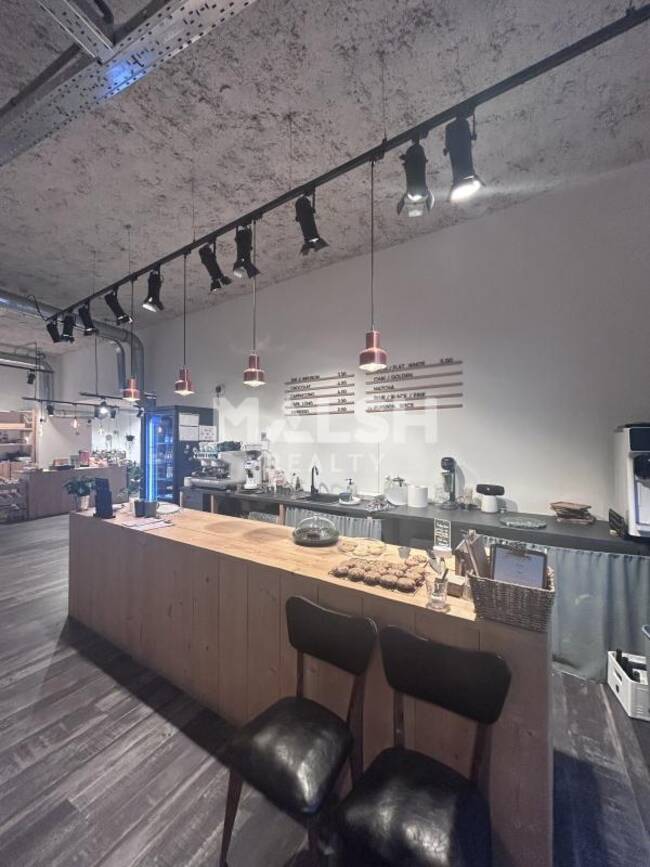 MALSH Realty & Property - Local commercial - Lyon Sud Ouest - Craponne - 1