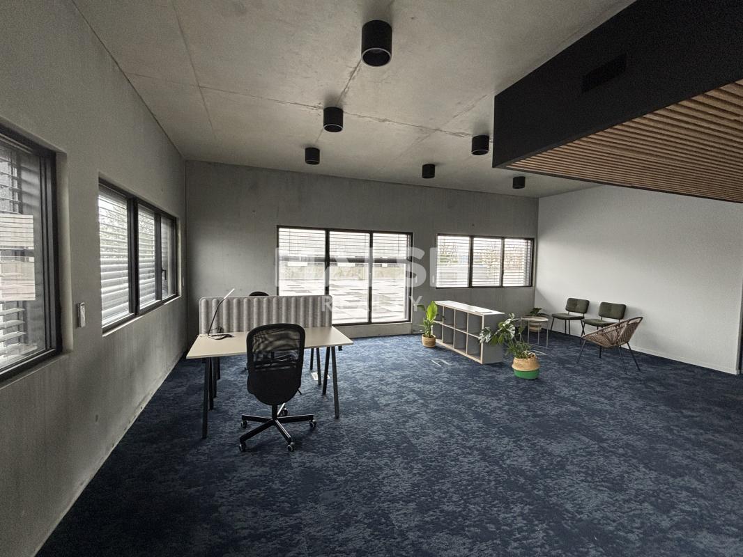 MALSH Realty & Property - Local d'activités - Plateau Nord / Val de Saône - Rillieux-la-Pape - 11