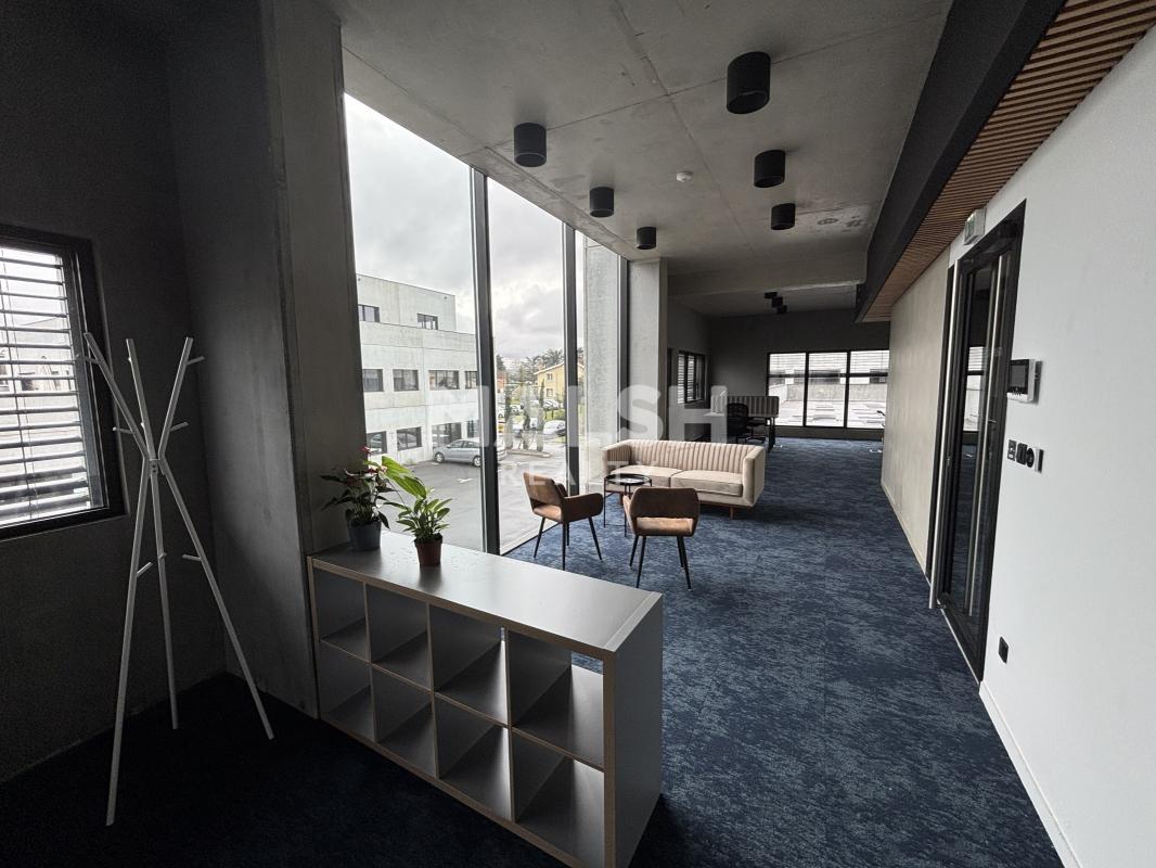MALSH Realty & Property - Local d'activités - Plateau Nord / Val de Saône - Rillieux-la-Pape - 13