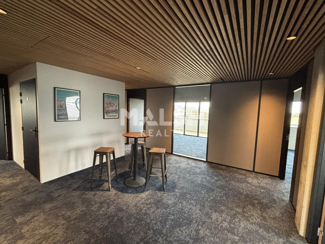 MALSH Realty & Property - Local d'activités - Plateau Nord / Val de Saône - Rillieux-la-Pape - 14