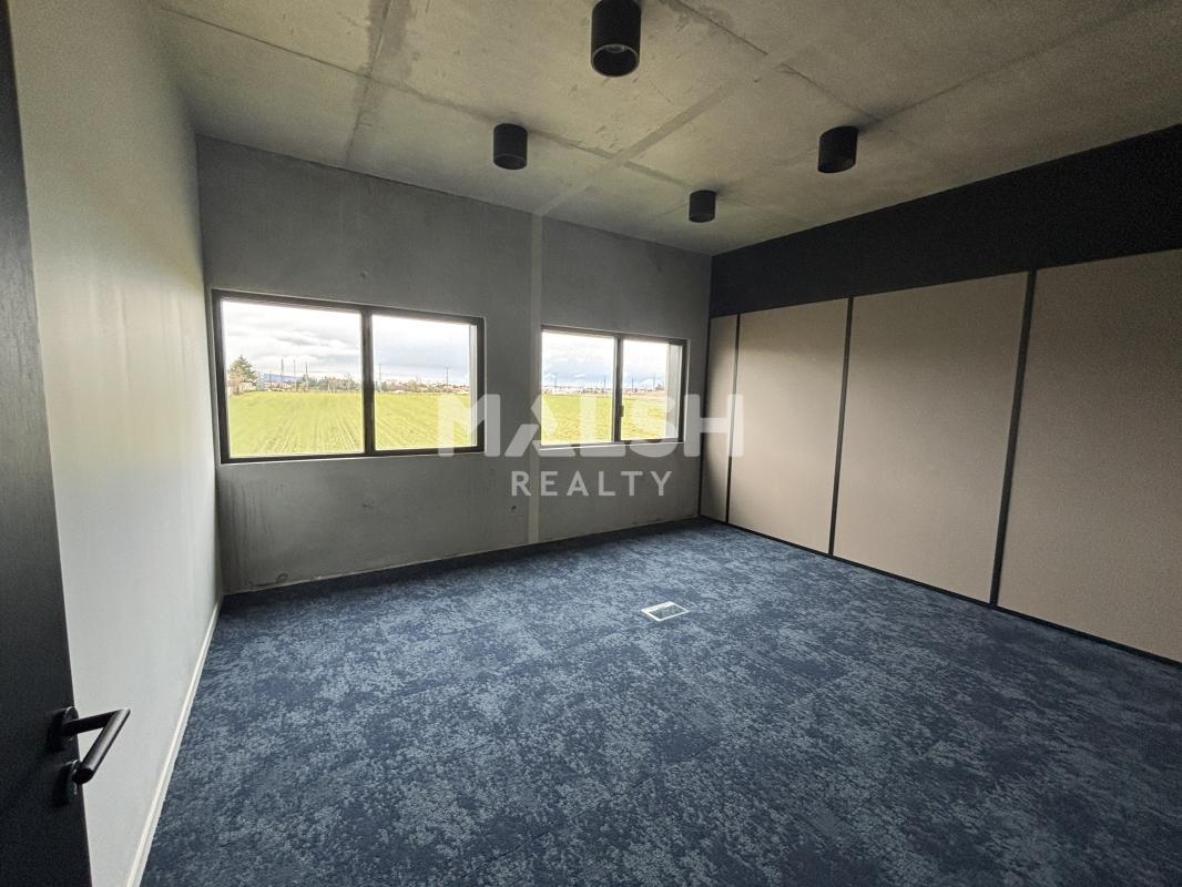 MALSH Realty & Property - Local d'activités - Plateau Nord / Val de Saône - Rillieux-la-Pape - 19
