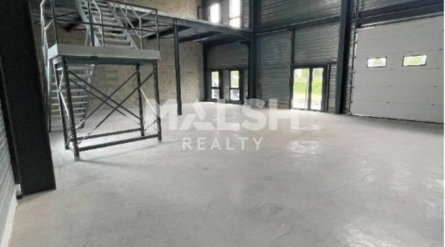 MALSH Realty & Property - Local d'activités - Nord Isère ( Ile d'Abeau / St Quentin Falavier ) - Bourgoin-Jallieu - 2