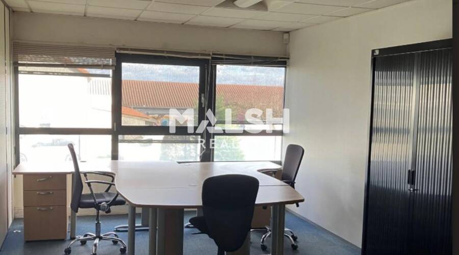 MALSH Realty & Property - Bureau - Extérieurs NORD (Villefranche / Belleville) - Limas - 4