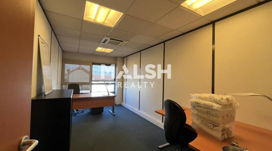 MALSH Realty & Property - Bureau - Extérieurs NORD (Villefranche / Belleville) - Limas - 6