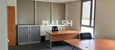 MALSH Realty & Property - Bureau - Extérieurs NORD (Villefranche / Belleville) - Limas - 12