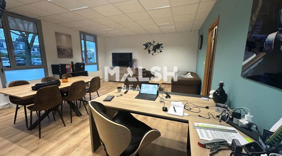 MALSH Realty & Property - Bureau - Extérieurs NORD (Villefranche / Belleville) - Limas - 16