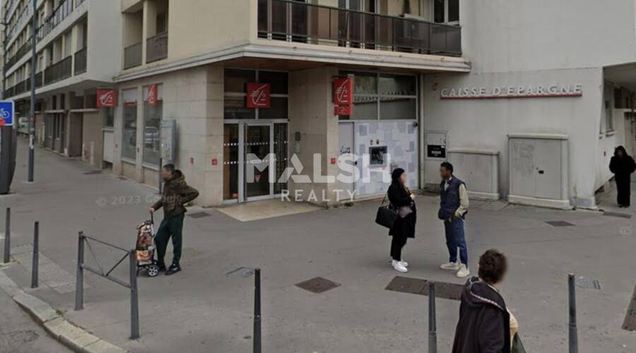 MALSH Realty & Property - Local commercial - Carré de Soie / Grand Clément / Bel Air - Villeurbanne - 1