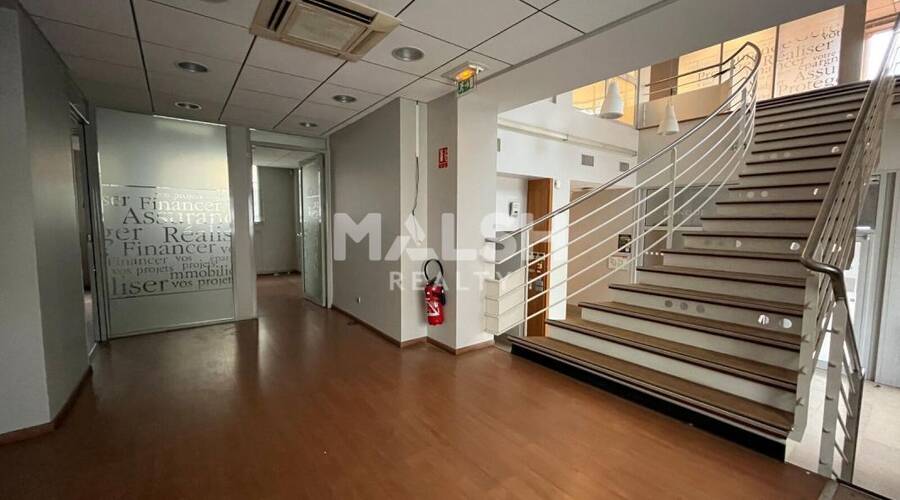 MALSH Realty & Property - Local commercial - Carré de Soie / Grand Clément / Bel Air - Villeurbanne - 5