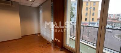 MALSH Realty & Property - Local commercial - Carré de Soie / Grand Clément / Bel Air - Villeurbanne - 7