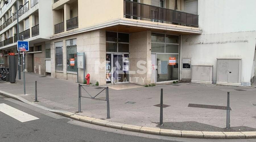 MALSH Realty & Property - Local commercial - Carré de Soie / Grand Clément / Bel Air - Villeurbanne - 8