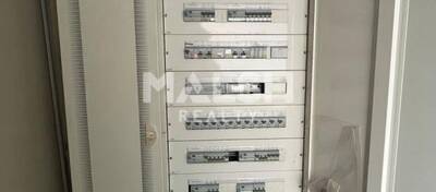 MALSH Realty & Property - Local commercial - Carré de Soie / Grandclément / Bel Air - Villeurbanne - 4