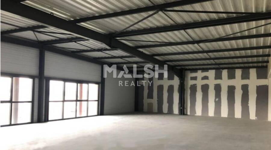 MALSH Realty & Property - Bureau - Extérieurs NORD (Villefranche / Belleville) - Arnas - 3