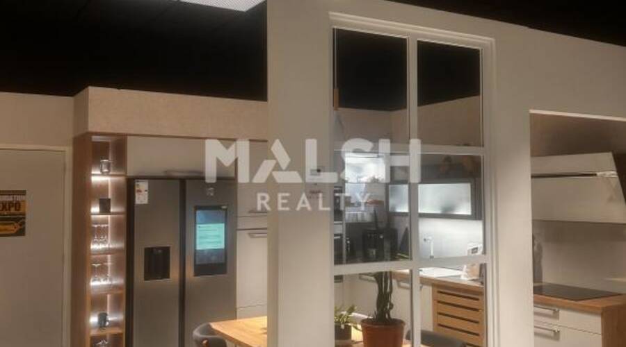 MALSH Realty & Property - Local commercial - Extérieurs NORD (Villefranche / Belleville) - Anse - 3