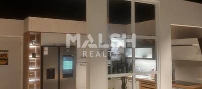 MALSH Realty & Property - Local commercial - Extérieurs NORD (Villefranche / Belleville) - Anse - 3