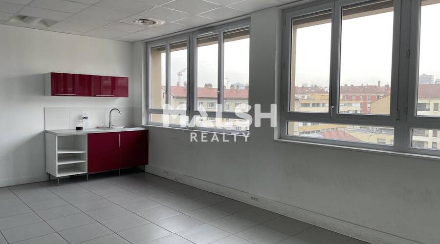 MALSH Realty & Property - Bureau - Carré de Soie / Grand Clément / Bel Air - Villeurbanne - 6