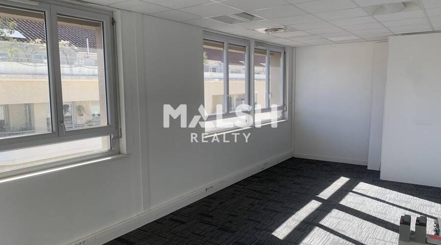 MALSH Realty & Property - Bureau - Carré de Soie / Grand Clément / Bel Air - Villeurbanne - 8