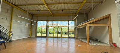 MALSH Realty & Property - Local d'activités - Saint-Etienne Métropole - Saint-Étienne - 1