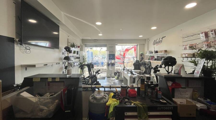 MALSH Realty & Property - Local commercial - Lyon - Presqu'île - Lyon 2 - 4