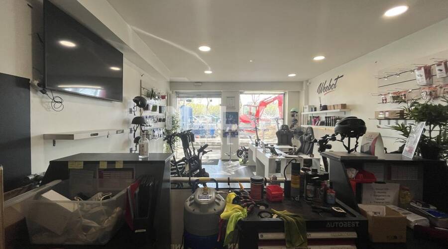 MALSH Realty & Property - Local commercial - Lyon - Presqu'île - Lyon 2 - 4