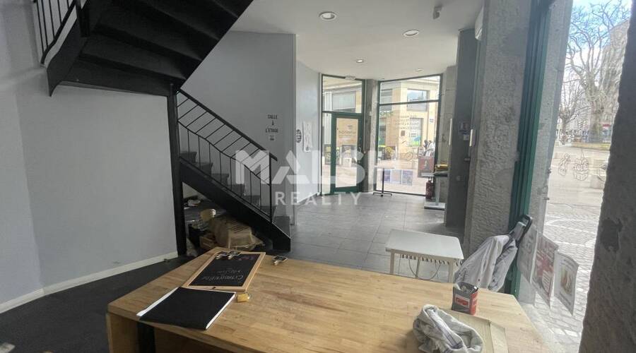MALSH Realty & Property - Local commercial - Saint Etienne - Saint-Étienne - 2