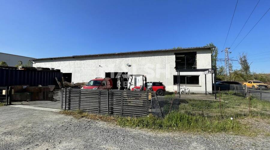 MALSH Realty & Property - Local d'activités - Extérieurs NORD (Villefranche / Belleville) - Alix - 12