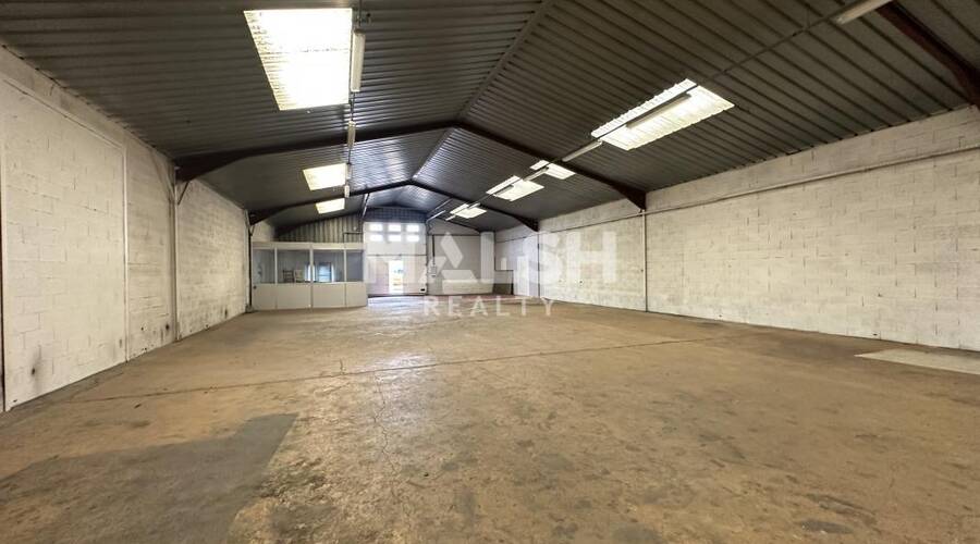 MALSH Realty & Property - Local d'activités - Extérieurs NORD (Villefranche / Belleville) - Trévoux - 1