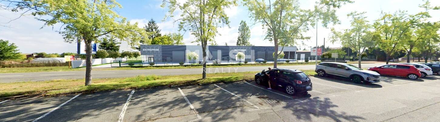 MALSH Realty & Property - Local d'activités - Montbrison - 2