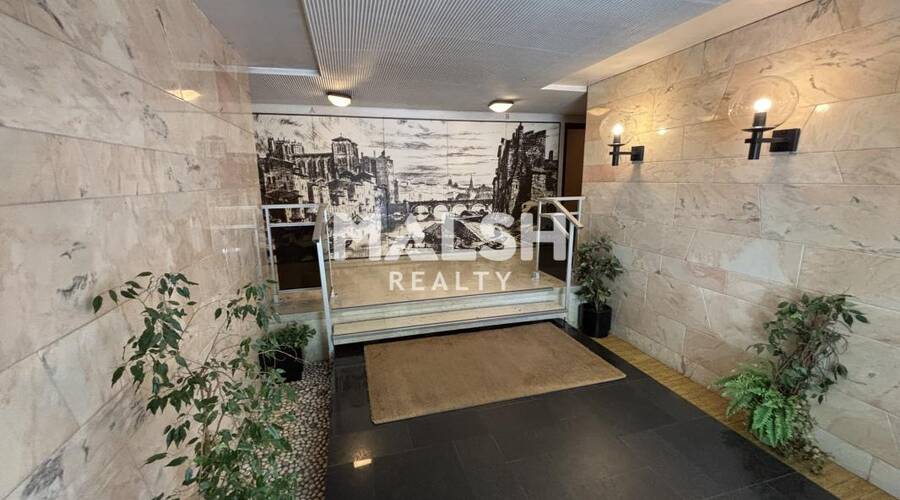 MALSH Realty & Property - Bureau - Lyon 2° / Confluence - Lyon 2 - 2