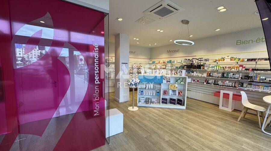 MALSH Realty & Property - Local commercial - Lyon Nord Ouest (Techlid / Monts d'Or) - Tassin-la-Demi-Lune - 2