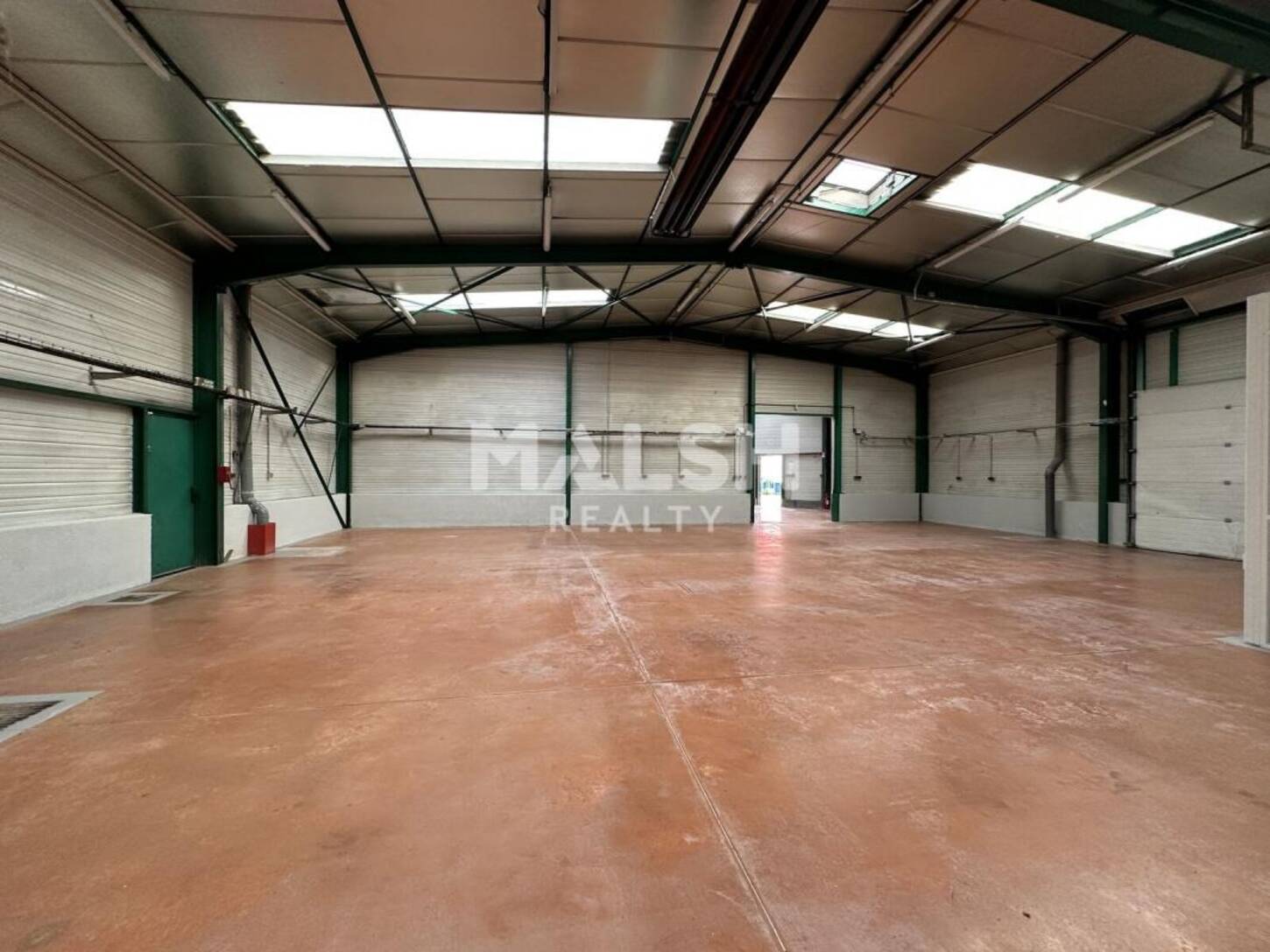 MALSH Realty & Property - Local d'activités - Extérieurs NORD (Villefranche / Belleville) - Arnas - 2