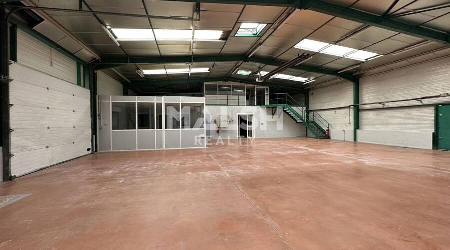 MALSH Realty & Property - Local d'activités - Extérieurs NORD (Villefranche / Belleville) - Arnas - 5