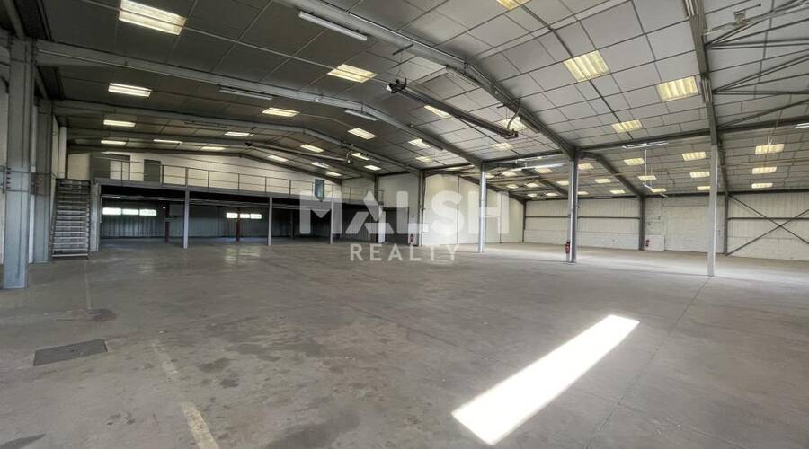 MALSH Realty & Property - Local d'activités - Extérieurs NORD (Villefranche / Belleville) - Alix - 2