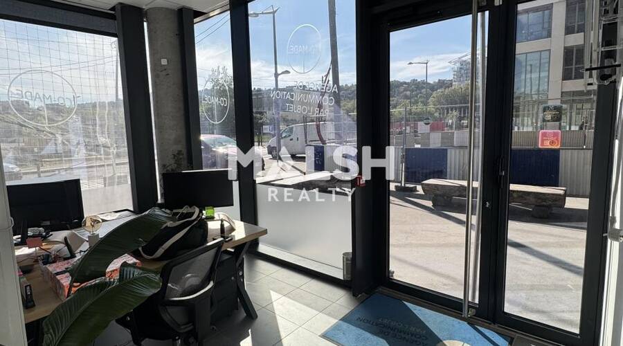 MALSH Realty & Property - Bureau - Lyon 2° / Confluence - Lyon 2 - 2