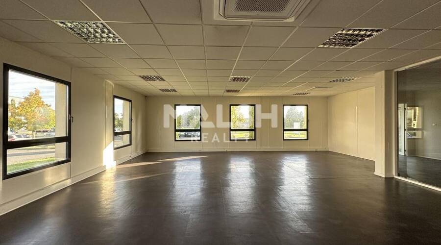 MALSH Realty & Property - Local d'activités - Extérieurs NORD (Villefranche / Belleville) - Arnas - 11