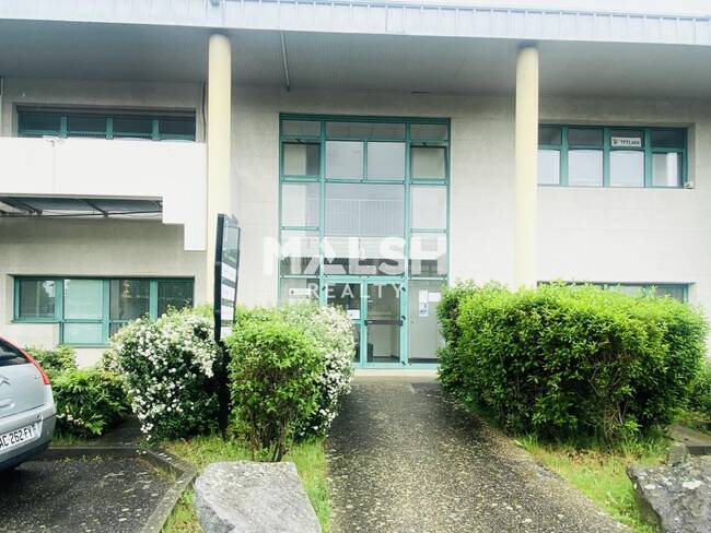 MALSH Realty & Property - Bureau - Lyon EST (St Priest /Mi Plaine/ A43 / Eurexpo) - Bron - 1