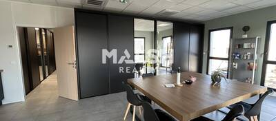 MALSH Realty & Property - Bureau - Lyon Nord Est (Rhône Amont) - Décines-Charpieu - 4
