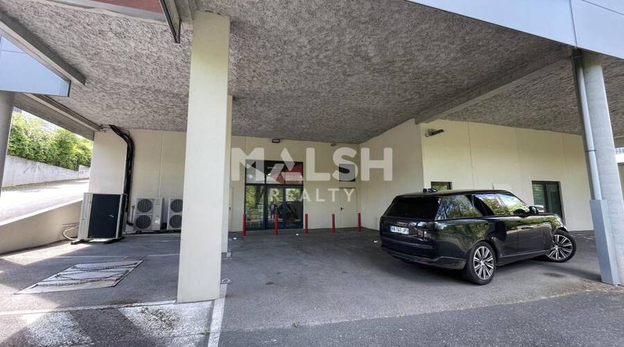 MALSH Realty & Property - Local commercial - Lyon Nord Ouest (Techlid / Monts d'Or) - Champagne-au-Mont-d'Or - 5