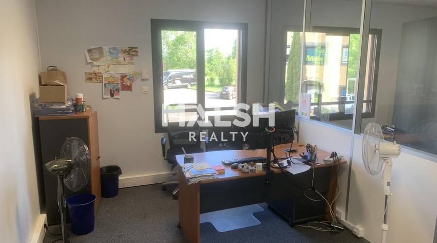 MALSH Realty & Property - Bureau - Côtière (Ain/A42/Beynost/Dagneux/Montluel) - Neyron - 4