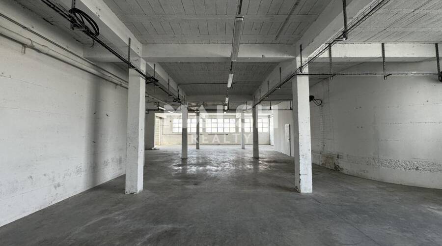 MALSH Realty & Property - Local d'activités - Lyon Nord Est (Rhône Amont) - Décines-Charpieu - 2