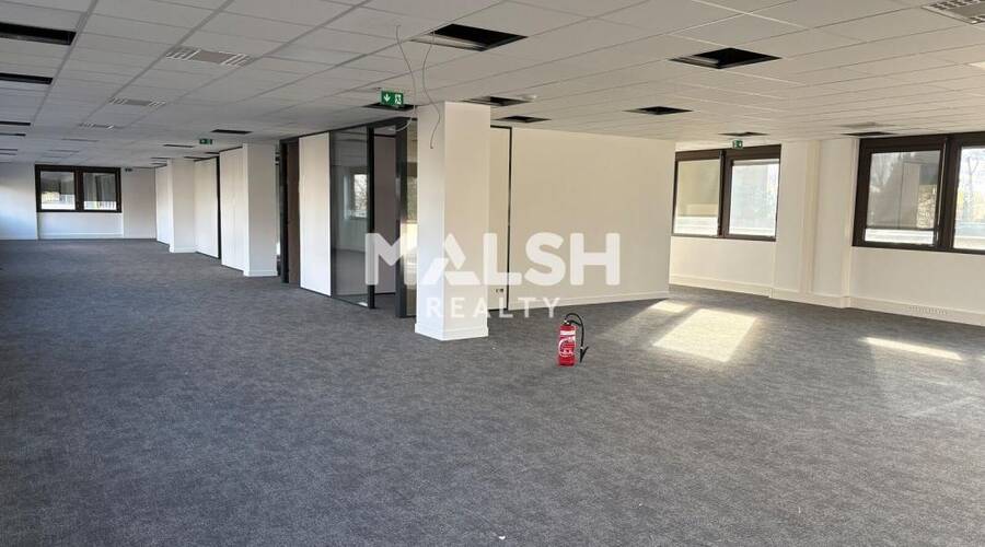 MALSH Realty & Property - Bureau - Lyon Nord Ouest (Techlid / Monts d'Or) - Limonest - 35