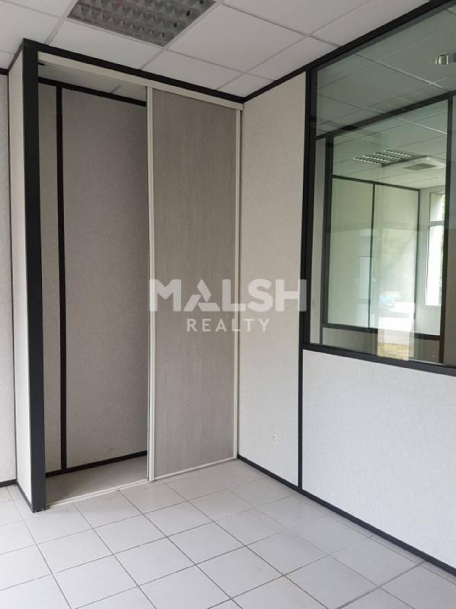 MALSH Realty & Property - Bureau - Plaine de l'Ain - Blyes - 2