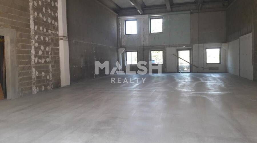 MALSH Realty & Property - Local d'activités - Plaine de l'Ain - Blyes - 3