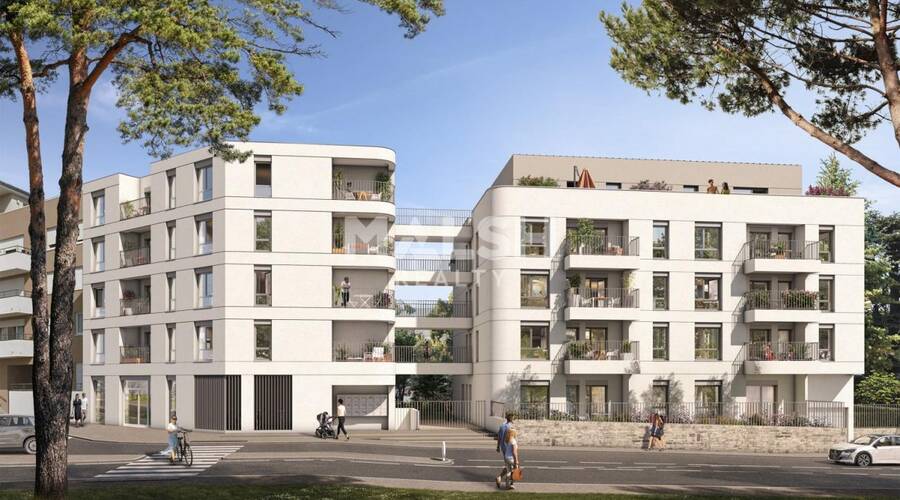 MALSH Realty & Property - Local commercial - Lyon Nord Ouest (Techlid / Monts d'Or) - Écully - 1