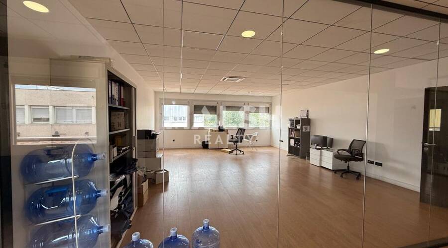 MALSH Realty & Property - Local d'activités - Carré de Soie / Grand Clément / Bel Air - Vaulx-en-Velin - 14