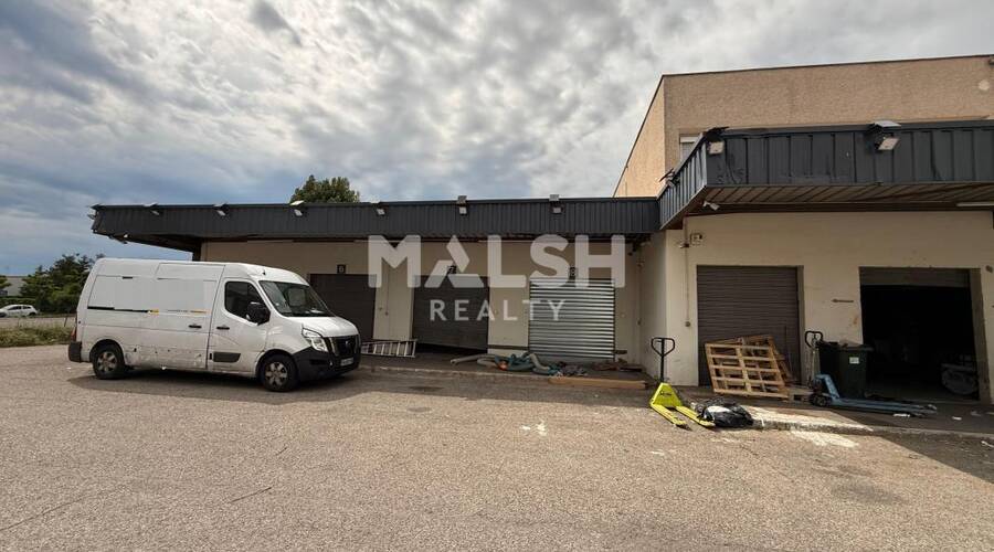 MALSH Realty & Property - Local d'activités - Carré de Soie / Grand Clément / Bel Air - Vaulx-en-Velin - 1