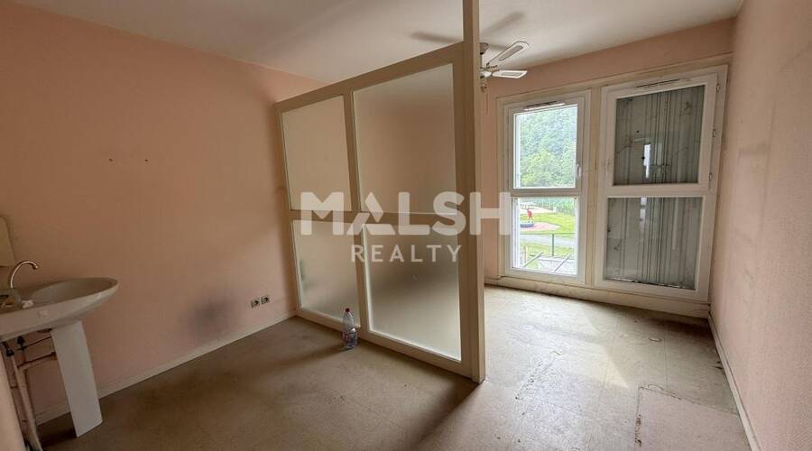 MALSH Realty & Property - Local commercial - Unieux - 4