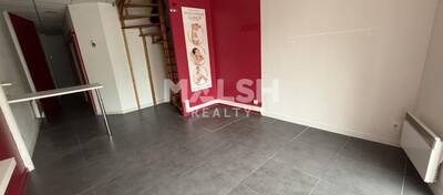 MALSH Realty & Property - Local commercial - Chambon-Feugerolles - 2