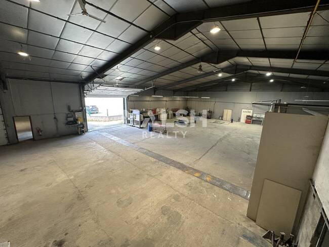 MALSH Realty & Property - Local d'activités - Lyon Sud Ouest - Givors - 1